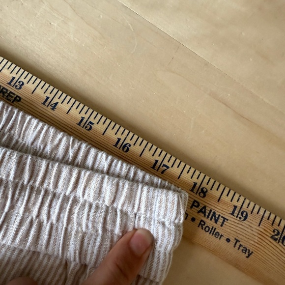 J.Crew Linen Blend Beige and Cream Pin Stripe Pull-on Drawstring Waist Pants - Picture 8 of 8